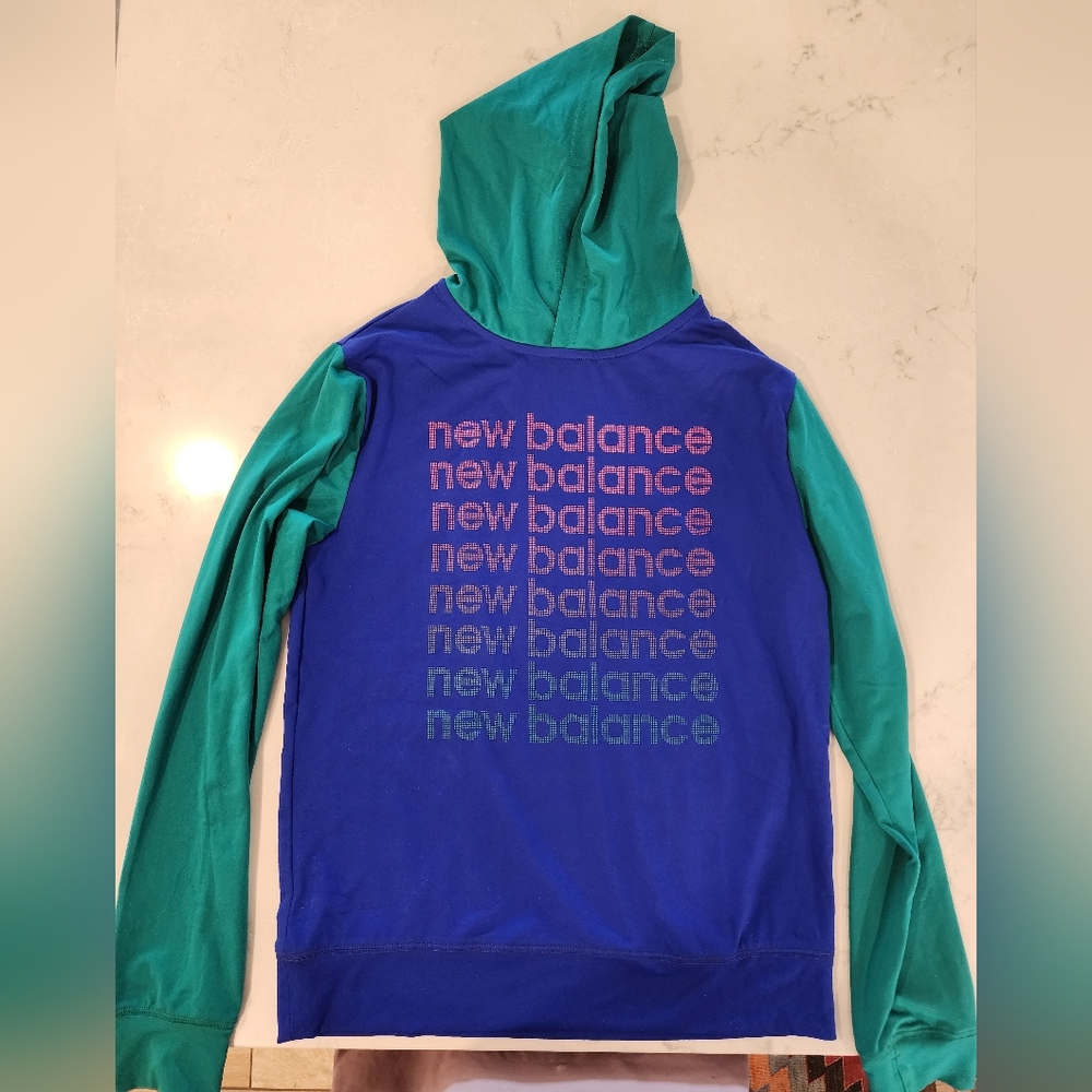 New Balance hooded t-shirt (girls)